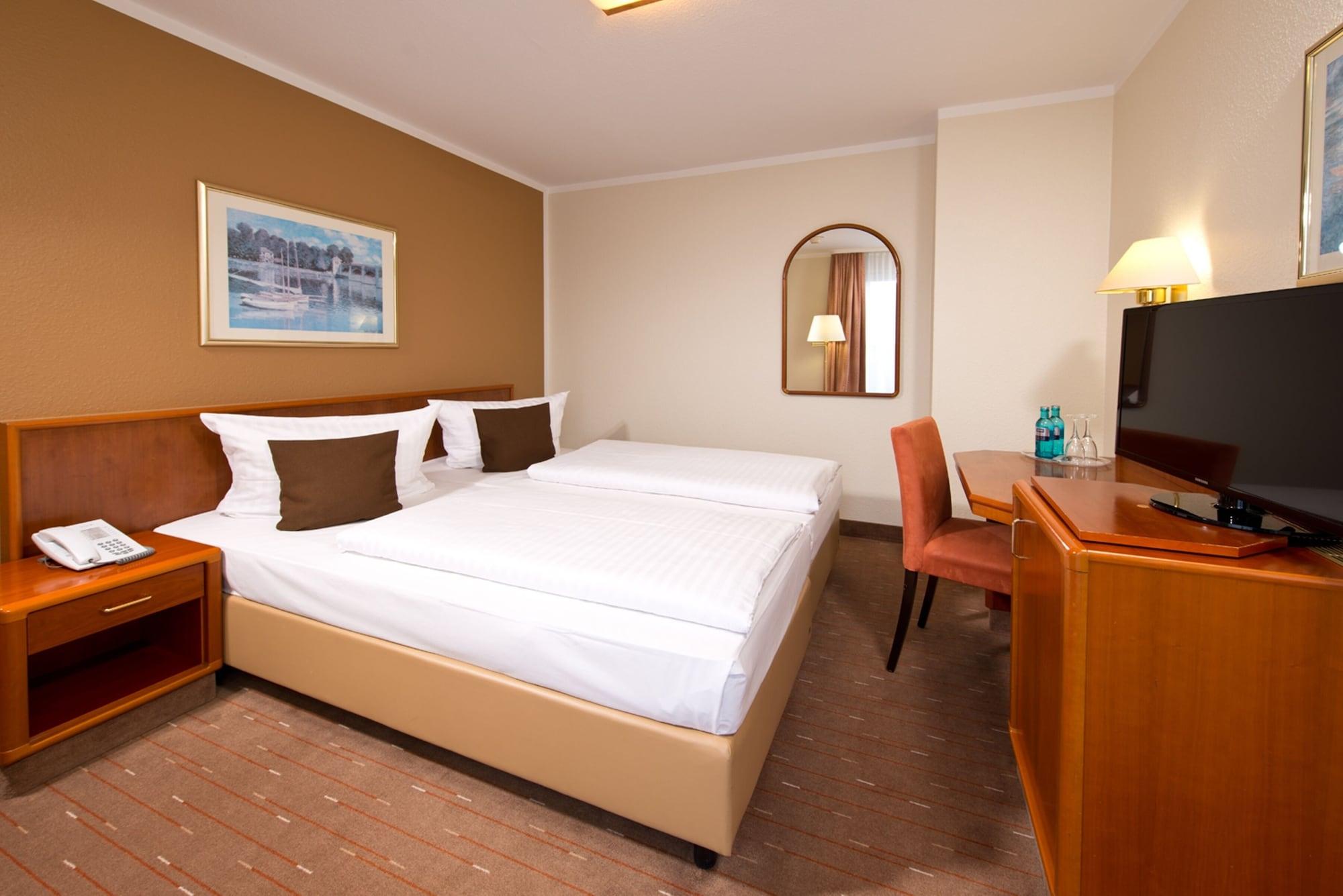 Achat Hotel Schwarzheide Lausitz Eksteriør billede