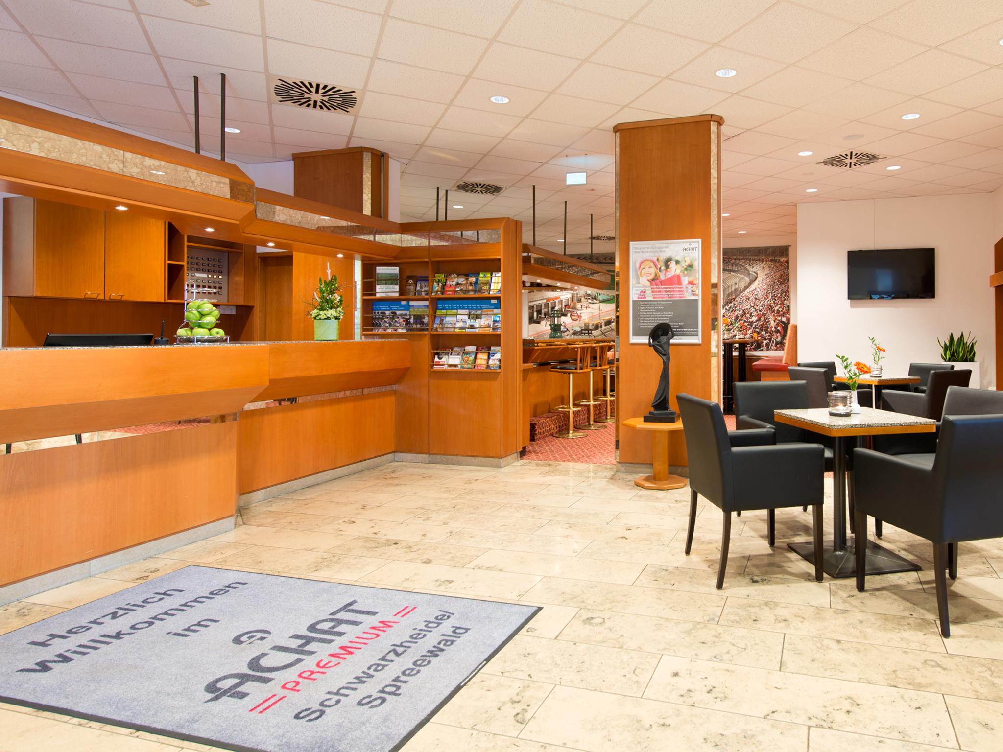 Achat Hotel Schwarzheide Lausitz Eksteriør billede