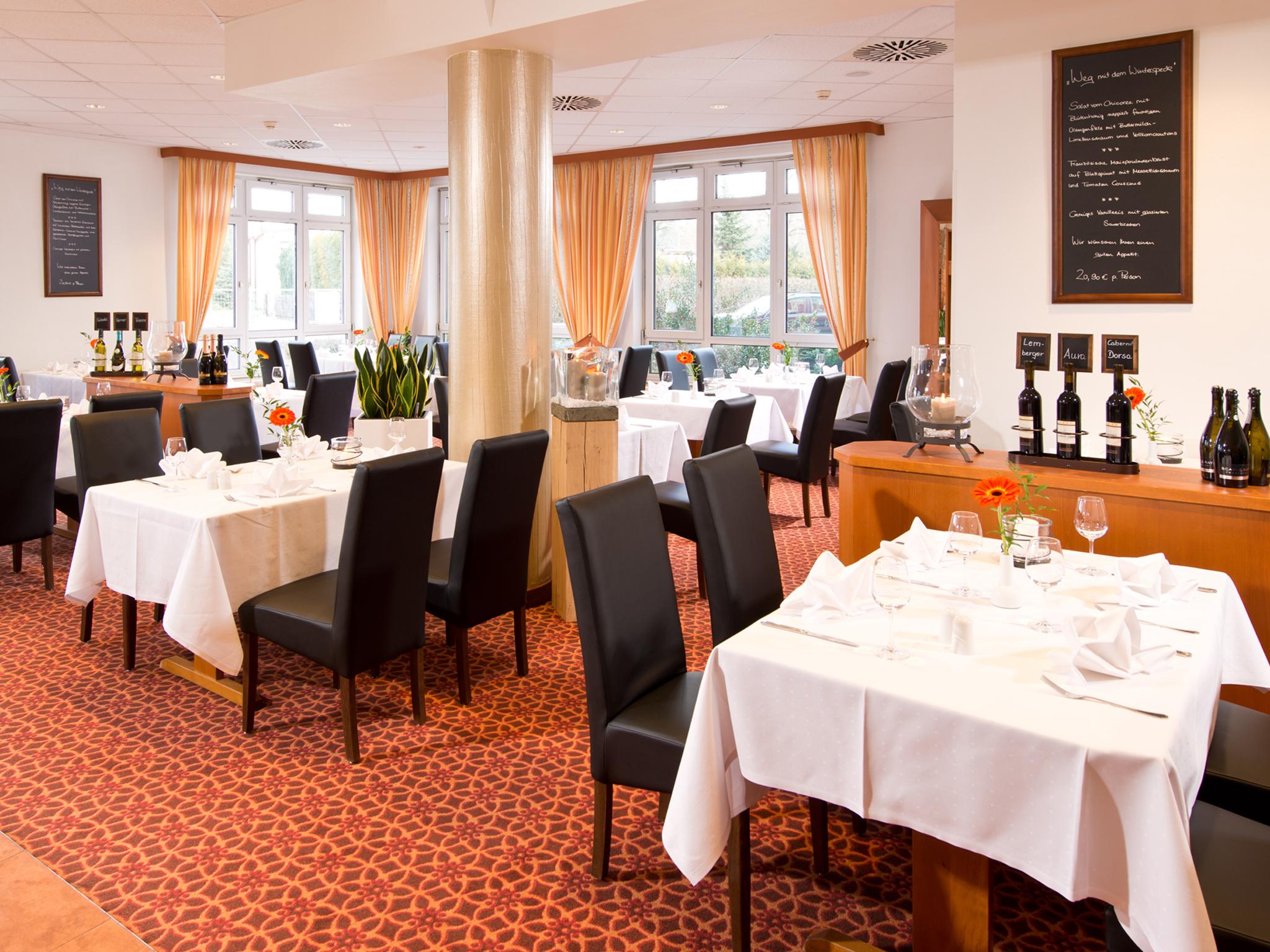 Achat Hotel Schwarzheide Lausitz Eksteriør billede