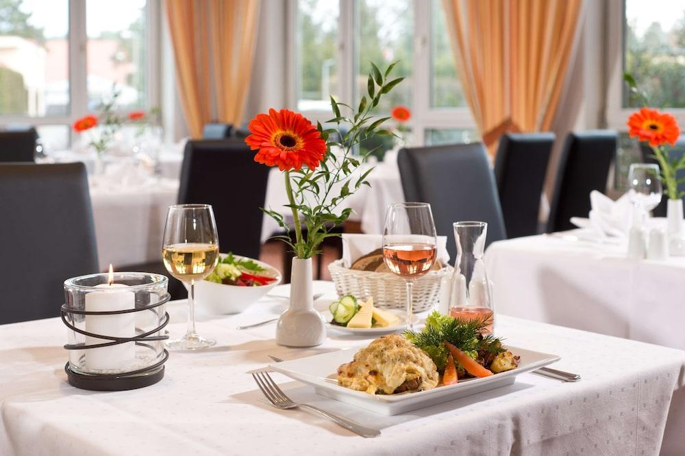 Achat Hotel Schwarzheide Lausitz Eksteriør billede